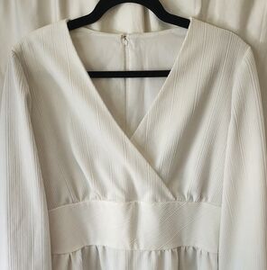 Elegant Cream Vintage Dress